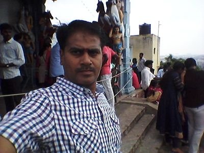 Sainathan03's profile picture. 
