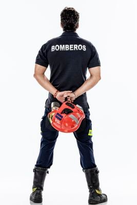 Bombero. Pasión por mi trabajo, educando en prevención, apuesto por la resilencia humana. Todos somos Protección Civil.