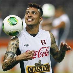 O teu sorriso é o que me faz sentir bem, o teu sorriso é o que me completa, eu te amo: PAOLO GUERRERO ♥