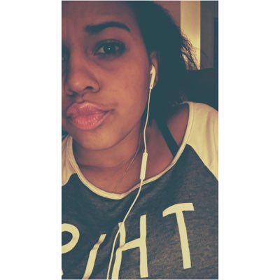 Follow Me On IG @xo.kinzie_