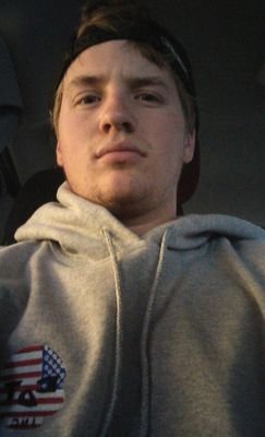 jcrizzy930's profile picture. I love dirt bikes, cold beer and welding