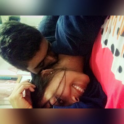 niccom12's profile picture. 