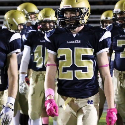 Tsully98's profile picture. MC '16 Bentley Football '20 snapchat and instagram: tsully98 #FlyHighAV