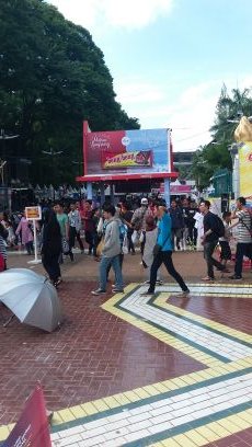 Bismillah.
Tolong info Acara Ya Min.Pensi SmA,Conser,Festifal,Wisuda,DLL
Booth makanan.Nasi Goreng & Mendoan
CP 083808691355.
Email ,getswindumessya@gmail.com