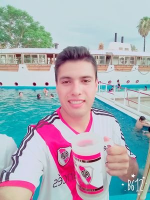 HINCHA DE RIVER PLATE DE LA CUNA HASTA , EL CAJON!!
MI FACE : https://t.co/SMji7Jsc1G