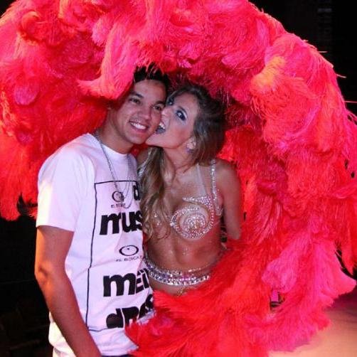 @BLanzelottaOK Y @FarjatMarian      *-*Hasta El Fin Del Mundo*-*