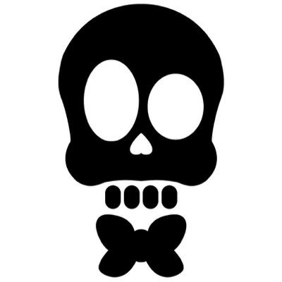 @skullmuffins_