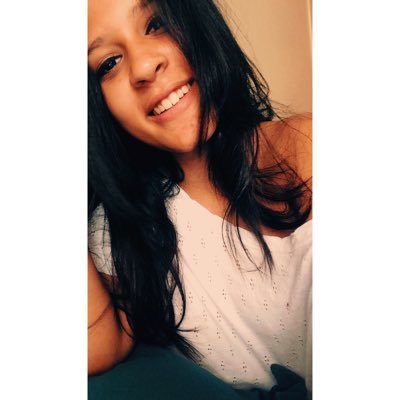 poxabela15's profile picture. eu só quero a calmaria de um lugar que sopra o vento da paz