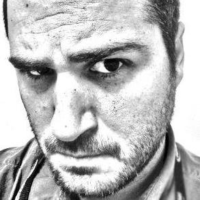 DanielTugues's profile picture. Designer - Engines fan, old cars with new tech - visual comunicator & digital content specialist - - - Pizza Maker 🍕🔥🍕🔥.