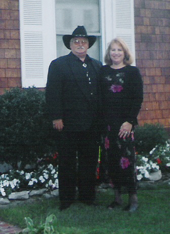 MikiAbatecola's profile picture. Married, Catholic, Conservative, widow, mother, grandmother, employed, #NEVERHILLARY #TRUMP #GOP_UNITE_TO_WIN #VOTE_RED #SaveBabies #ProLife