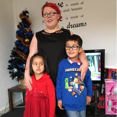 Hey I'm Natasha happy go lucky person from Glasgow staying in Alexandria area west Dumbartonshire I currently doing Health and social care at college