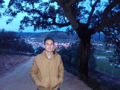 Jtoucedo's profile picture. La vida, un largo viaje, elige bien con quien pasarlo. Un año de aire fresco.