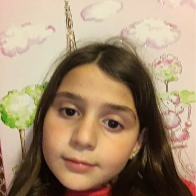 pairsover892's profile picture. 