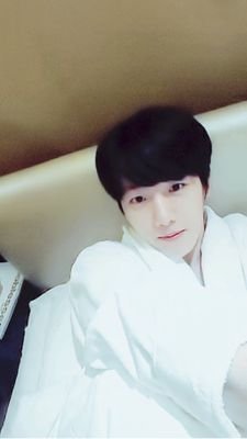 2d6280b0e1df404's profile picture. บยอนน่ารัก