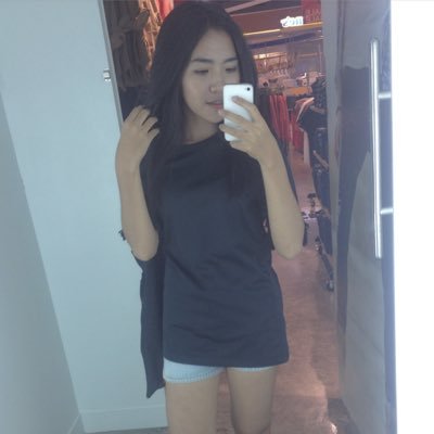 I2eDYXuO4sALwcK's profile picture. พร้อมระเบิดตัวเอง