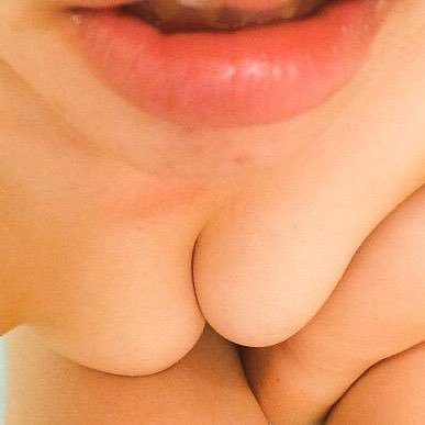 ero112127's profile picture. 