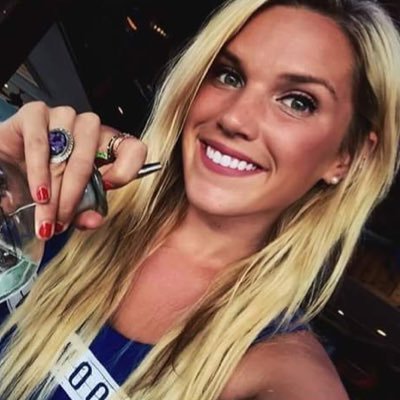 AmyKatelyn11's profile picture. My life consists of school and my dog.