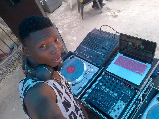 Am a Dj ,my name is Dj topcity