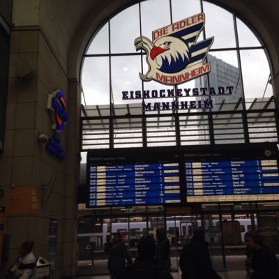 keithnixon63's profile picture. Husband, father, son. Coach a little puck. Survivor of the big C