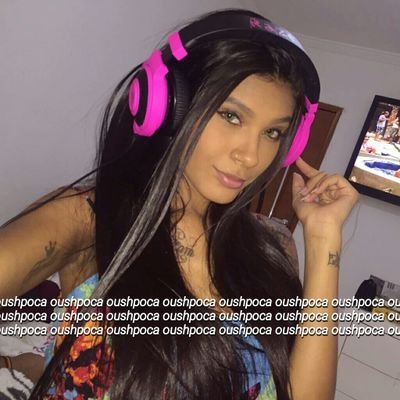 MINHA VIDA É VOCÊ @MCPOCAHONTASBR
Assista a Mc Pocahontas - Perdendo a Linha (Clipe Oficial) no YouTube
https://t.co/OYM41rorLE