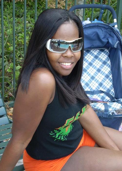 I am a mother of 4 .I am also an Avon Rep. Looking for beauty on a budget? Shop http://t.co/FbtGar0cAp