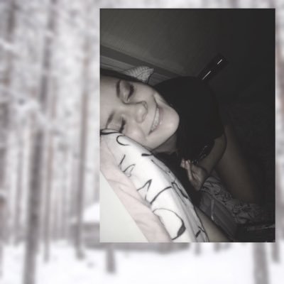 RusetskayaSofya's profile picture. 