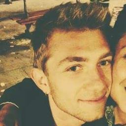 royeroma26's profile picture. 