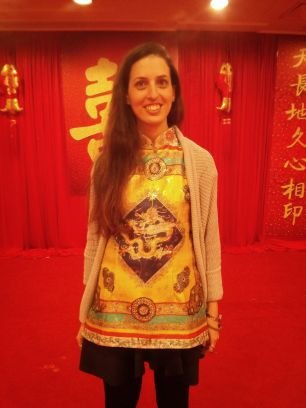 Deecbl83's profile picture. Di: Israeli/Aussie/now a citizen of Ireland. Former Dub. Politics nut, Do-gooder. Marketing, Tech, Music, Social Justice. Tired mama up at all hours 😴