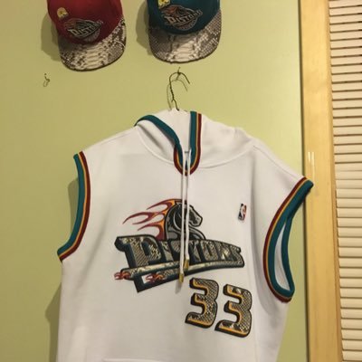 heavyrotation92's profile picture. 