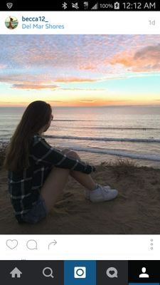 BeccaReisen12's profile picture. who's becky?