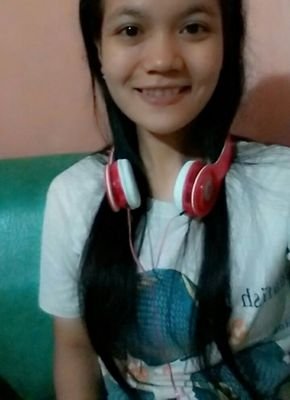 Seladoepoe's profile picture. i'm an ordinary person but Jesus is my outstanding