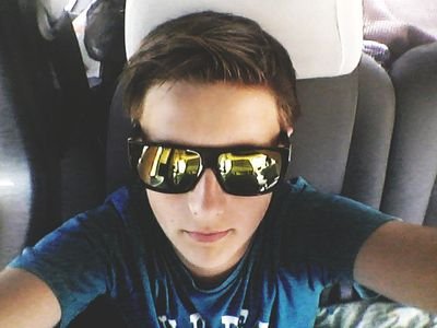 Mr_MaksTv's profile picture. 