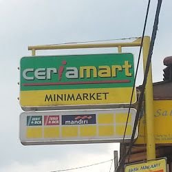 dibawah bayang-bayang Indomaret