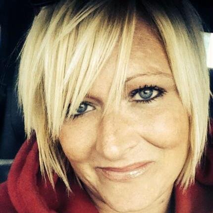 KimmyPinkyDiva's profile picture. Landscaper, Downhill Biker, Who Loves to Laugh & Live Life !