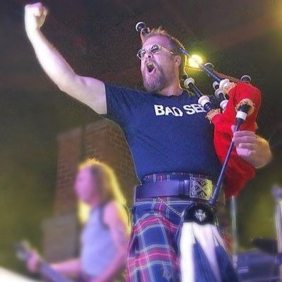 dadibadger's profile picture. Bagpiper .Guitarist and singer for Indie rockband: @fiendishth1ngy
