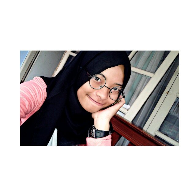 megga_dessy's profile picture. Ig: dessymegasari20