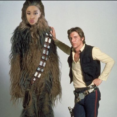 ArianaG70636280's profile picture. 