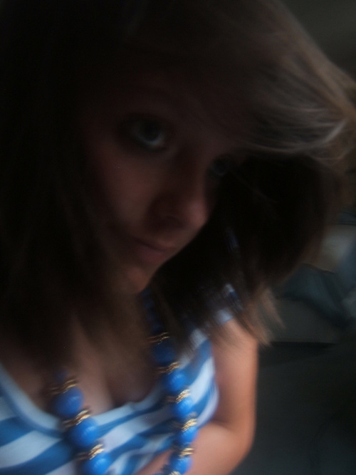 I'm gay for gaga
I crave naked hugs
I love my guitar
I bum my friends

Lifes simple...my ass

don't really use twitter(: facebooks my thing add me[;