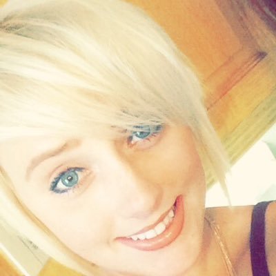 kennedy_ellis's profile picture. You're never fully dressed without a smile!! :D