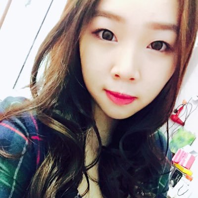 xiaoxue09's profile picture. 无论你有多好，总会有不珍惜你的人。幸好，到了最后，所有不珍惜的人，都会成为过去。 