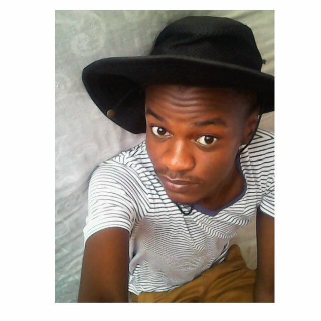Le_TiNgY's profile picture. |Role Model|   ``Motivation``   °°Updated°°   ''Muzic Maniac   {I'm  da Eish} %im not a fan% -I Have Fans-   «stil on dt get dt B-Tech»
  :Ofcoz I Inspire You: