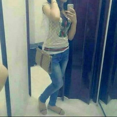 : السَعاده بالنِسبّہ ليّ ؛ 
هيَ إنَ يكِونَ ليّ شِخص يفِهمُنيَ 
أكثر من ان يُحِبني وانَ يَبقِى بجِانبيّ /:
      عِندما أحتاجُہّ،