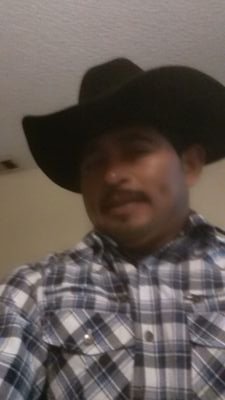 1F0LzpsaJydc0PW's profile picture. y.sin.visios