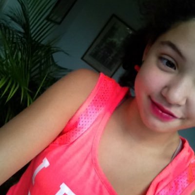 vallliendo's profile picture. 