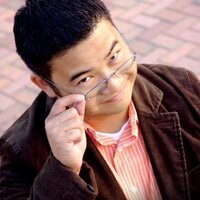 Viet Huynh(@comedianviet) 's Twitter Profile Photo