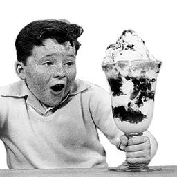 UX_Leap's profile picture. Front Developer Consultant. In love with React, coffee, and cats. Co-organizer of Growth Hacking Madrid.