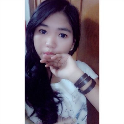 nilamcahya17's profile picture. bismillah :-)