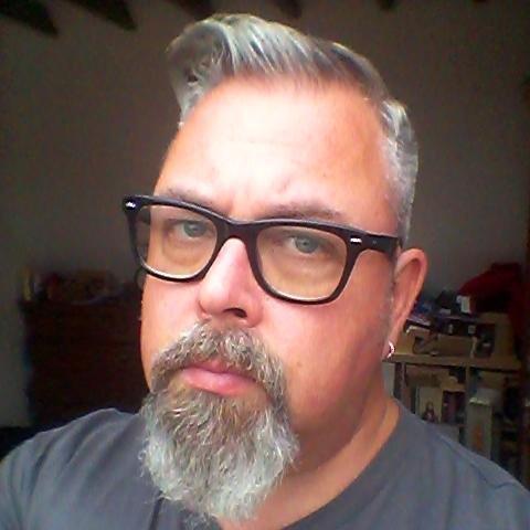 Music addict and seasoned ligger. All views my own but sometimes yours.