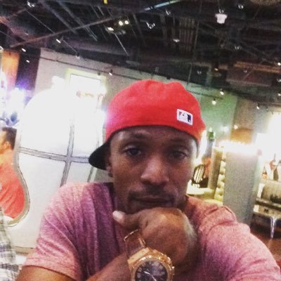 Music producer/ musician, that has worked with many great musicians and artist around the globe. Strives to achieve higher https://t.co/C6NvD0lxQb