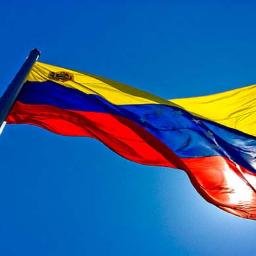 Tolerante y a la espera de que todos obtengamos una Venezuela llena de paz y unión